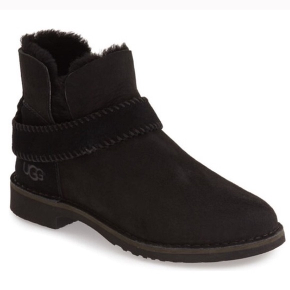 UGG - McKay Boot - Picture 7 of 9